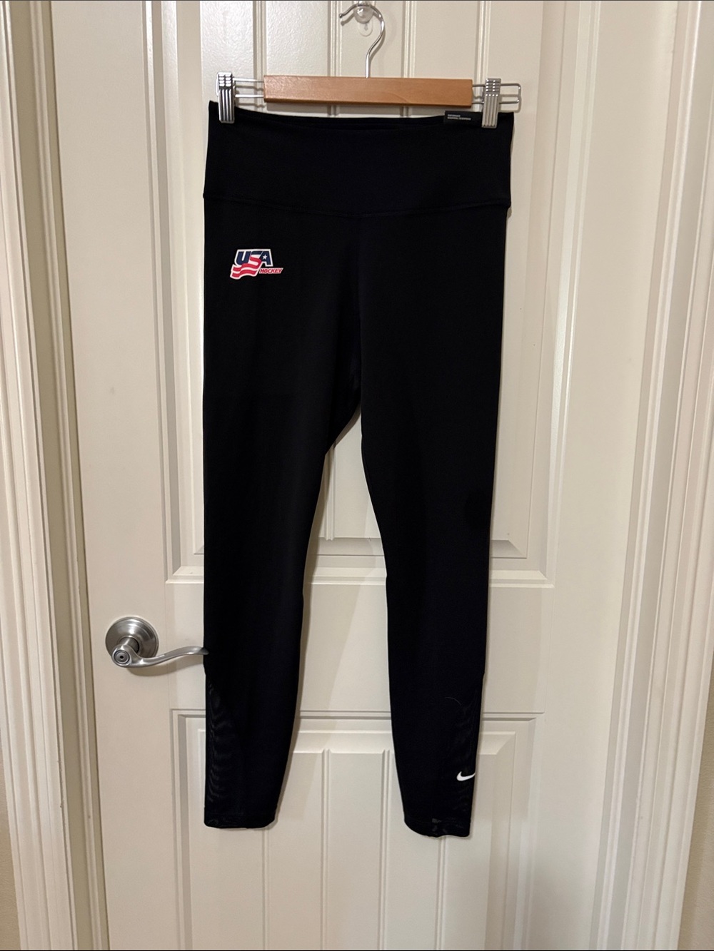 NWT Nike‎ Black Leggings with USA Hockey logo and White Swoosh